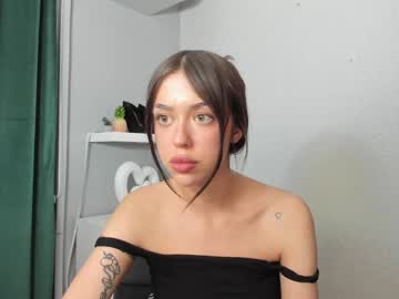 Roxy_Bullet Chaturbate stream image from July 01, 2025