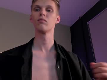 Webcamtrain Chaturbate stream image from July 01, 2025