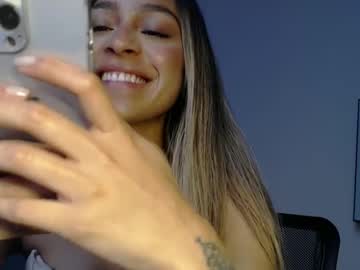 Blueberry_Lady Chaturbate stream image from July 01, 2025