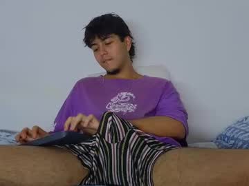 Santybig18 Chaturbate stream image from July 01, 2025