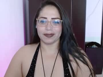 Natashasmithe Chaturbate stream image from July 02, 2025