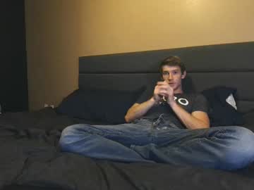 Downforthemoney Chaturbate stream image from July 02, 2025