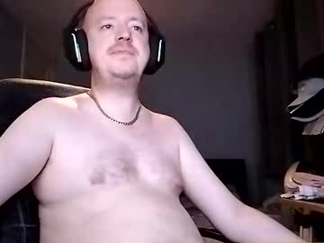 Medomai Chaturbate stream image from July 02, 2025