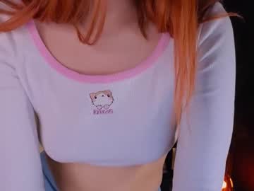 Right_At_Heart Chaturbate stream image from July 02, 2025