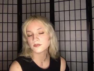 Xxsloanexxx Chaturbate stream image from July 02, 2025