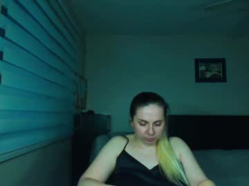 Winter_Miracle Chaturbate stream image from July 02, 2025