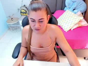 Vickyhouston Chaturbate stream image from July 02, 2025