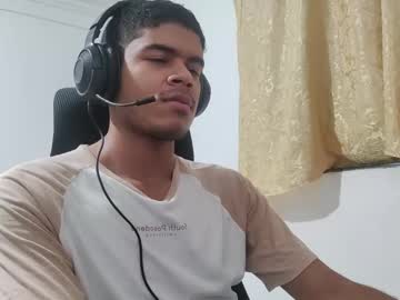 Jonhsebastiann Chaturbate stream image from July 02, 2025