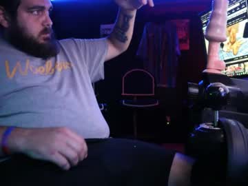 Kevencums4u Chaturbate stream image from July 02, 2025