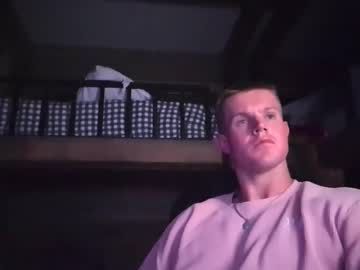 Nickwetcock Chaturbate stream image from July 02, 2025