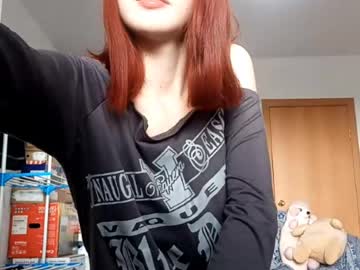 Odelyngingell Chaturbate stream image from July 02, 2025