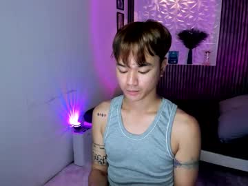 Urasiantwink Chaturbate stream image from July 02, 2025