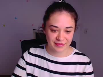 Nika_Flowerss Chaturbate stream image from July 02, 2025