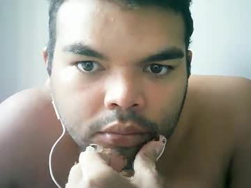 Frenetoo2 Chaturbate stream image from July 02, 2025