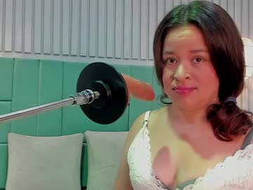 Vicky_Noir Chaturbate stream image from July 02, 2025