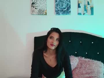 Bella_Heat Chaturbate stream image from July 02, 2025