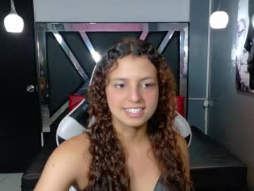 Emilymartinx2 Chaturbate stream image from July 02, 2025