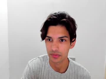Dylan_Hoot Chaturbate stream image from July 02, 2025