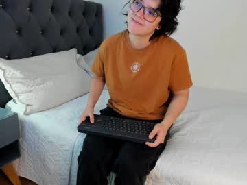 Aksel_Rivera Chaturbate stream image from July 02, 2025