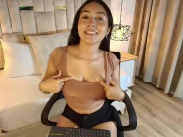 Emelie_Ch_ Chaturbate stream image from July 02, 2025