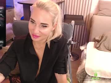 Cuddlylina Chaturbate stream image from July 02, 2025