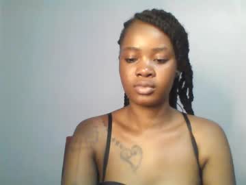 Sexie_Queen Chaturbate stream image from July 02, 2025