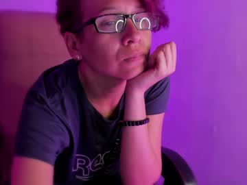 Goldengirlrose Chaturbate stream image from July 03, 2025