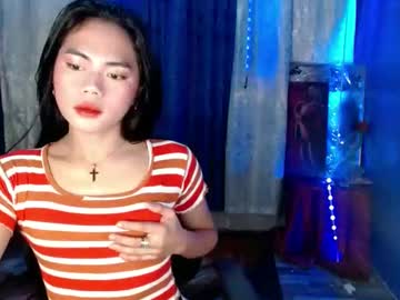 Lovely_Petite143 Chaturbate stream image from July 03, 2025