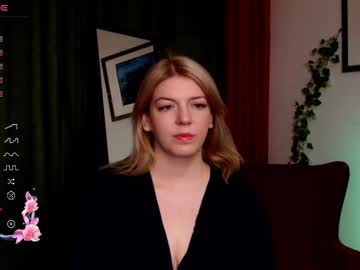 Amymoonlighttt Chaturbate stream image from July 03, 2025