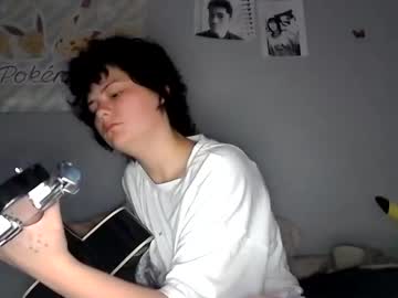 Ghostkitti Chaturbate stream image from July 03, 2025