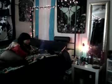 Karmacarmilla Chaturbate stream image from July 03, 2025