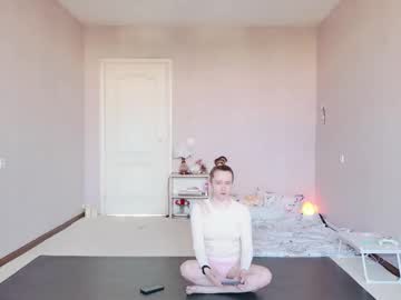 Magicalkate Chaturbate stream image from July 03, 2025