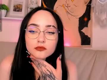 Kittysofa Chaturbate stream image from July 03, 2025