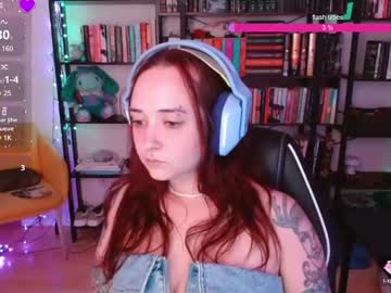 Clairebarez Chaturbate stream image from July 03, 2025