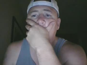 Huskerdusker Chaturbate stream image from July 03, 2025