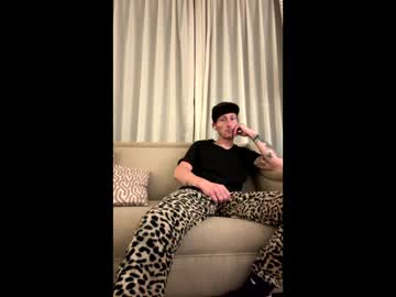 4mynismosilvia Chaturbate stream image from July 03, 2025