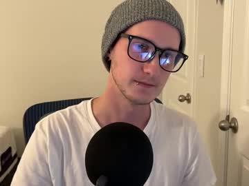 Chadbentley420 Chaturbate stream image from July 03, 2025