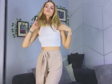 Savageleya Chaturbate stream image from July 03, 2025