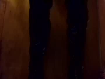 Deadbutter Chaturbate stream image from July 03, 2025