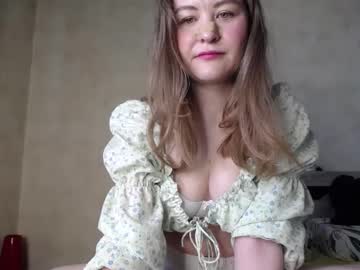 Imahousewife Chaturbate stream image from July 03, 2025
