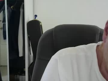 Crockett2211 Chaturbate stream image from July 03, 2025