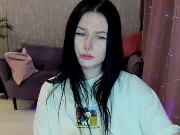 Line_Green Chaturbate stream image from July 03, 2025