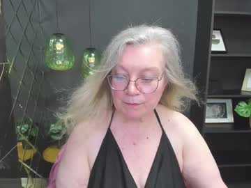 Natalicloud Chaturbate stream image from July 03, 2025