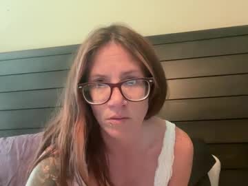 Yourstrulylivy Chaturbate stream image from July 03, 2025