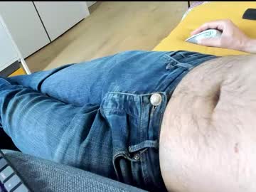 Redeagletop Chaturbate stream image from July 03, 2025