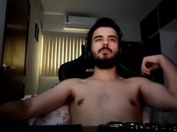 Yunklopes Chaturbate stream image from July 03, 2025