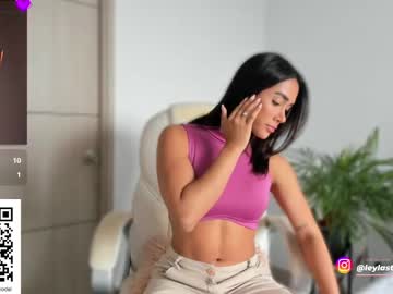 Leyla_Steel Chaturbate stream image from July 03, 2025