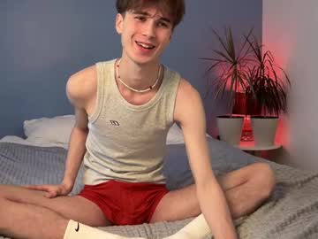 Lucacharm Chaturbate stream image from July 03, 2025