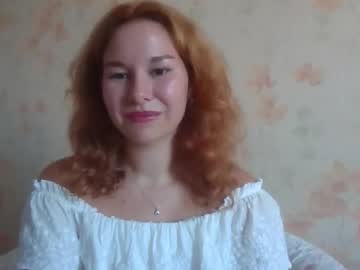 Pearlshade Chaturbate stream image from July 03, 2025