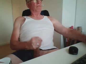 Oldth Chaturbate stream image from July 03, 2025